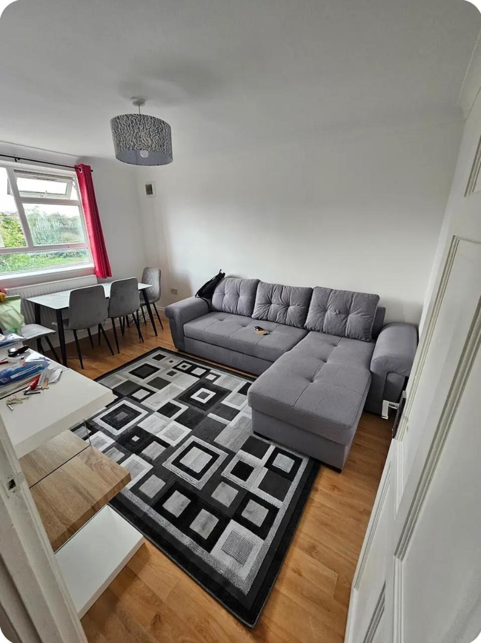 New Flat Next The Tube And Connections To The Centre Apartment Londra Exterior foto